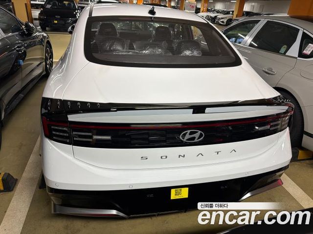 Hyundai Sonata 1.6 Turbo S — пробег 1 км — фото 4 из 5