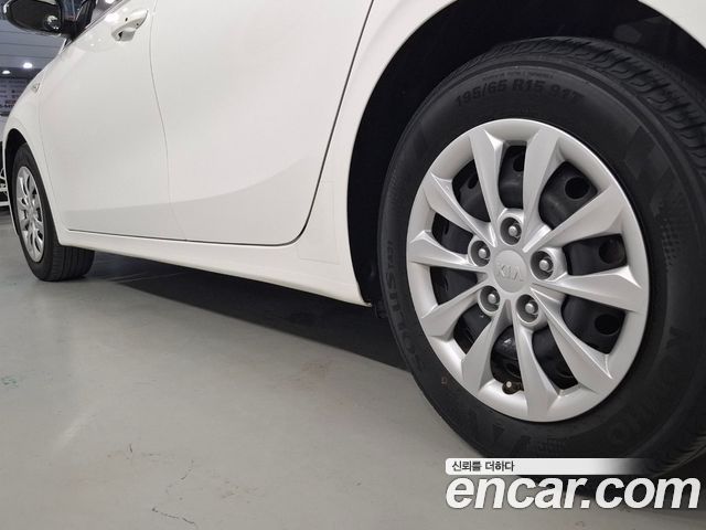 Kia K3 из Кореи Encar