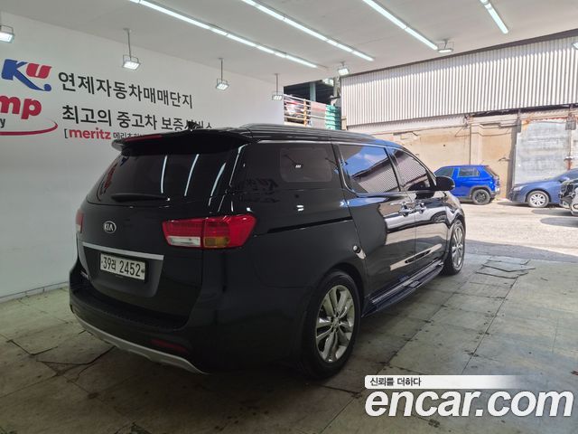 Kia Carnival из Кореи Encar