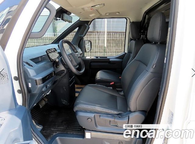 Kia PV5 из Кореи Encar