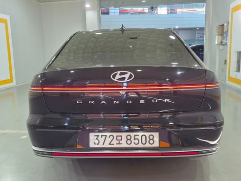 Hyundai Grandeur 2,5 Gasoline 2WD Exclusive — пробег 38 062 км — фото 4 из 5