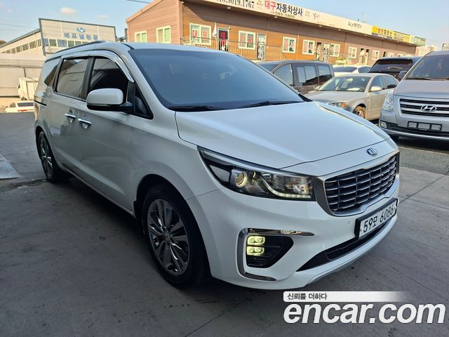Kia Carnival из Кореи Encar