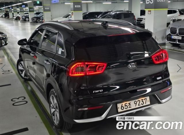 Kia Niro из Кореи Encar