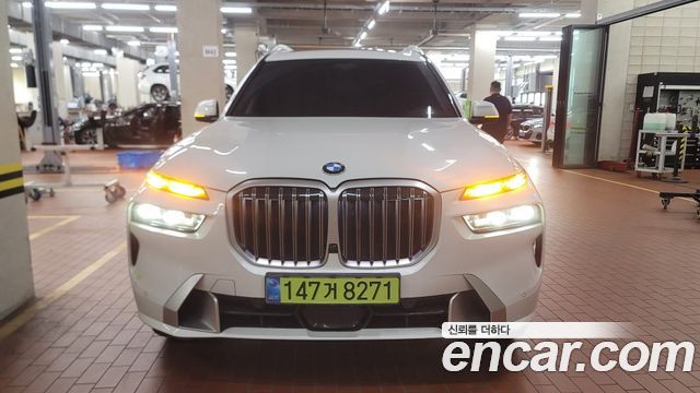 BMW X7 xDrive 40d Design Pure Excellence 7-Seater — пробег 36 040 км — фото 2 из 5