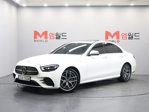 Mercedes-Benz E-Class E220d 4MATIC AMG Line — пробег 100 169 км — фото 1 из 5