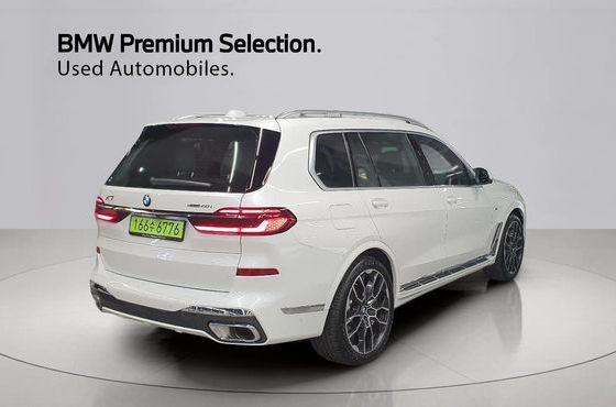 BMW X7 xDrive 40i M Sport 6STR — пробег 9 773 км — фото 2 из 5