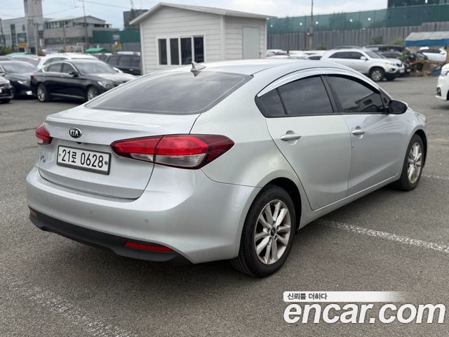Kia K3 из Кореи Encar