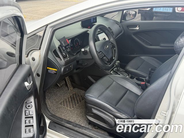 Kia K3 из Кореи Encar
