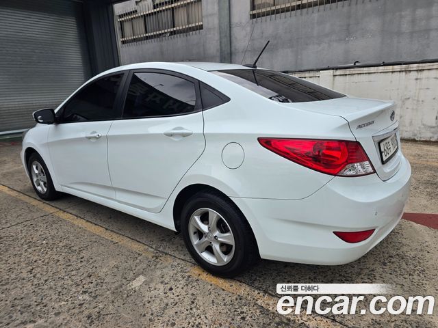 Hyundai Accent из Кореи Encar