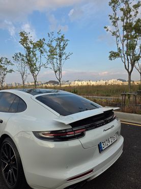 Porsche Panamera 4.0 GTS — пробег 65 600 км — фото 3 из 5