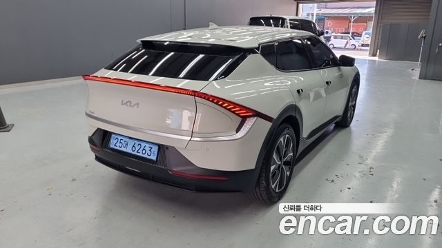Kia EV6 из Кореи Encar