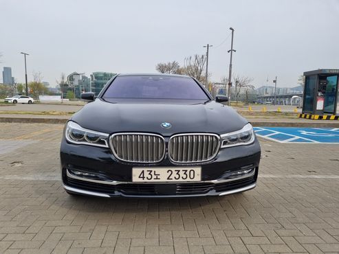 BMW 7-Series 750Li xDrive Prestige — пробег 76 000 км — фото 3 из 5