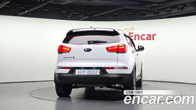 Kia Sportage Diesel 2WD Prestige — пробег 194 974 км — фото 4 из 5
