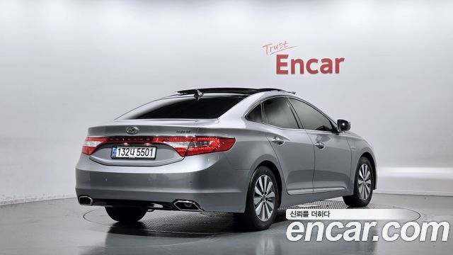 Hyundai Grandeur Premium — пробег 109 402 км — фото 2 из 5