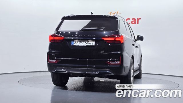 Ssangyong Rexton из Кореи Encar