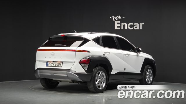 Hyundai Kona из Кореи Encar