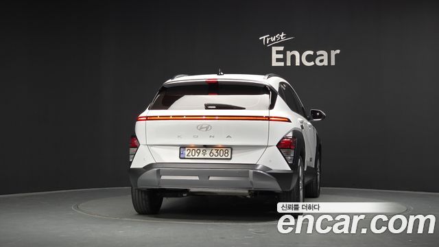 Hyundai Kona из Кореи Encar