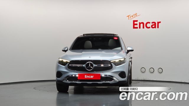 Mercedes-Benz GLC-Class GLC300 4MATIC Coupe — пробег 9 504 км — фото 3 из 5