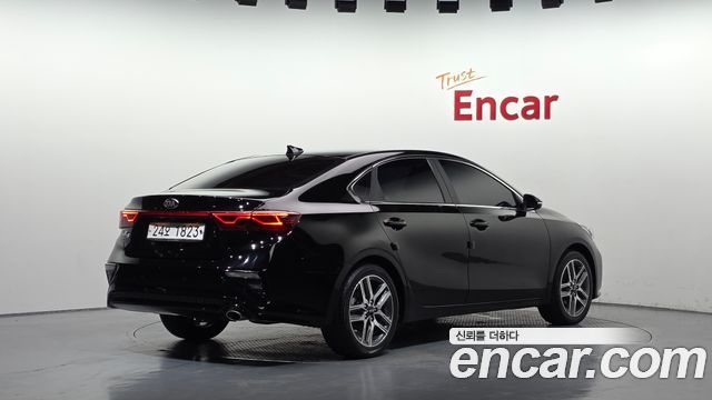 Kia K3 из Кореи Encar