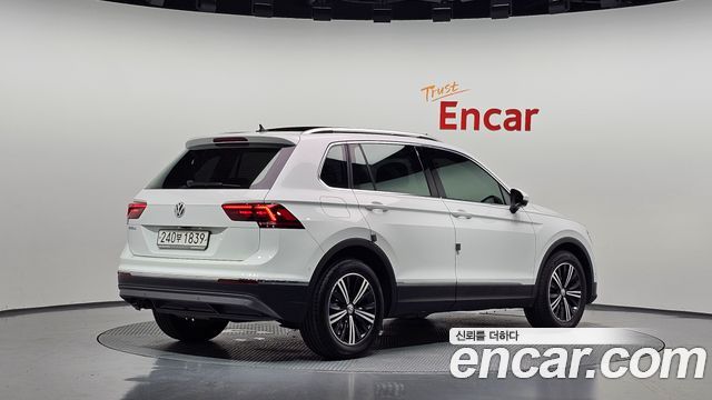 Volkswagen Tiguan 2.0 TDI Prestige — пробег 63 134 км — фото 2 из 5