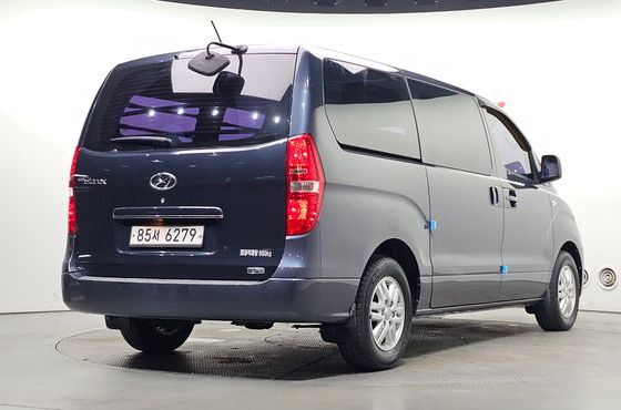 Hyundai Starex 3-Seater LPi VAN Smart — пробег 156 698 км — фото 2 из 5