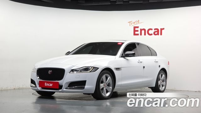 Jaguar XF 20d Prestige AWD — пробег 121 144 км — фото 1 из 5