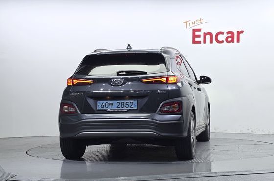 Hyundai Kona Premium — пробег 162 825 км — фото 4 из 5