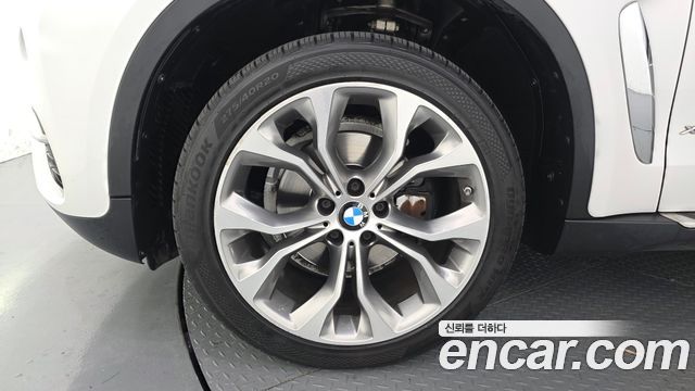 BMW X6 xDrive 30d — пробег 48 096 км — фото 5 из 5