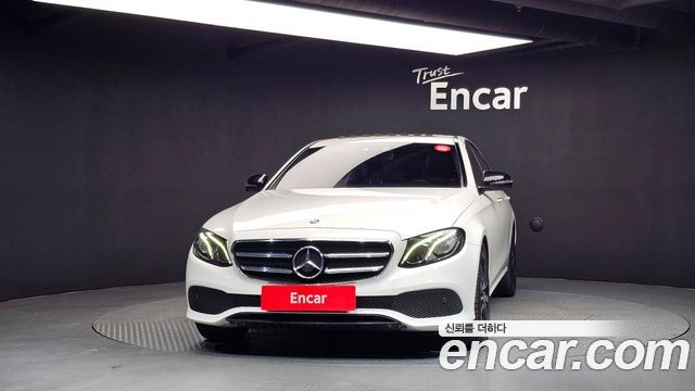 Mercedes-Benz E-Class E220d Avantgarde — пробег 163 233 км — фото 3 из 5