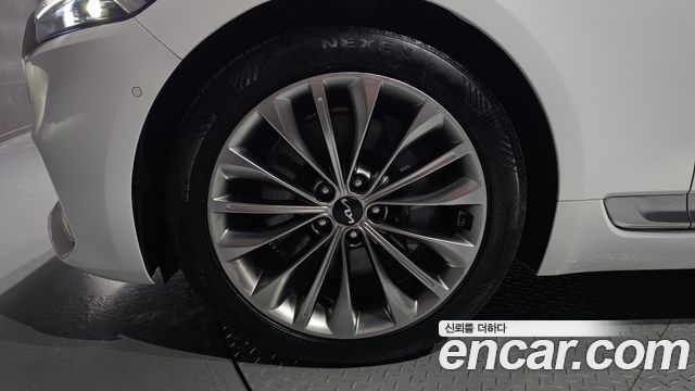 Kia K9 из Кореи Encar