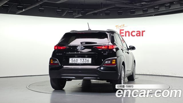 Hyundai Kona из Кореи Encar