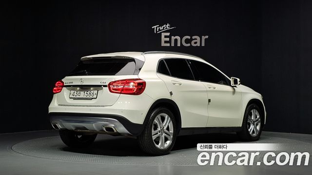 Mercedes-Benz GLA-Class GLA200 CDI — пробег 79 441 км — фото 2 из 5