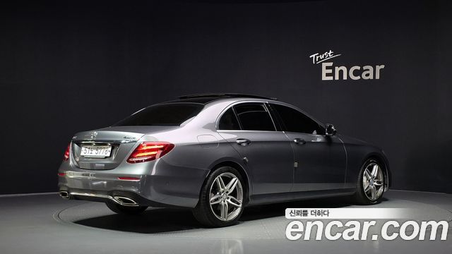 Mercedes-Benz E-Class E300 4MATIC AMG Line — пробег 168 165 км — фото 2 из 5