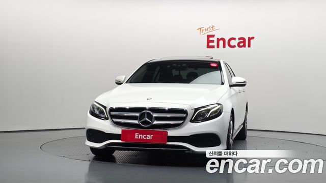 Mercedes-Benz E-Class E220d Avantgarde — пробег 206 724 км — фото 3 из 5