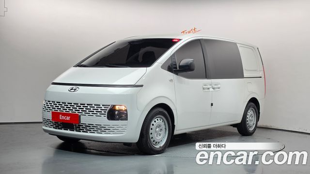 Hyundai Staria Cargo 5-Seater Smart — пробег 32 427 км — фото 1 из 5