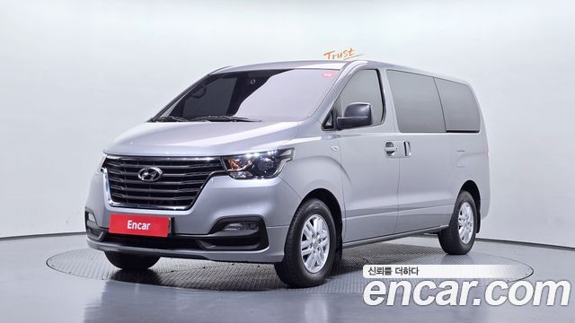 Hyundai Starex Van 3-Seater Smart — пробег 139 181 км — фото 1 из 5