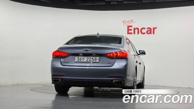 Hyundai Genesis из Кореи Encar