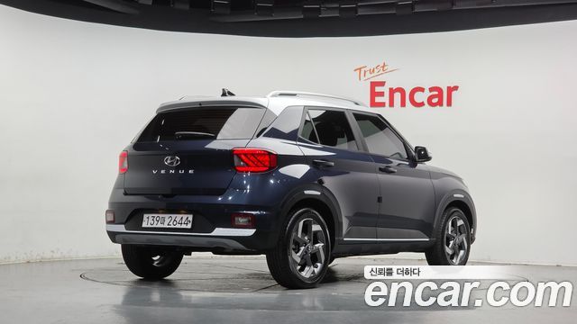 Hyundai Venue 1.6 Modern — пробег 7 592 км — фото 2 из 5