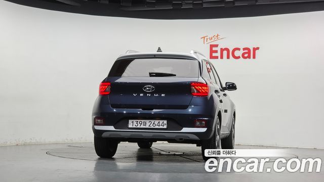 Hyundai Venue 1.6 Modern — пробег 7 592 км — фото 4 из 5