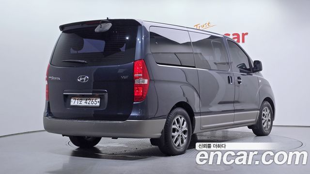 Hyundai Starex 4WD 11-Seater Wagon Modern Special — пробег 164 197 км — фото 2 из 5