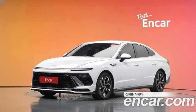 Hyundai Sonata 2.0 Exclusive — пробег 46 319 км — фото 1 из 5