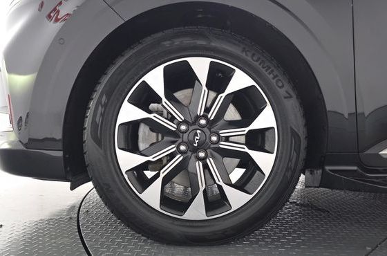Kia Carnival Gasoline 9-Seater Hi-Limousine Signature — пробег 48 502 км — фото 5 из 5