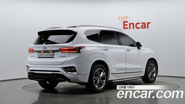 Hyundai Santafe Diesel 2.2 4WD Inspiration — пробег 102 524 км — фото 2 из 5