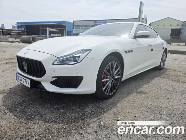 Maserati Quattroporte из Кореи Encar