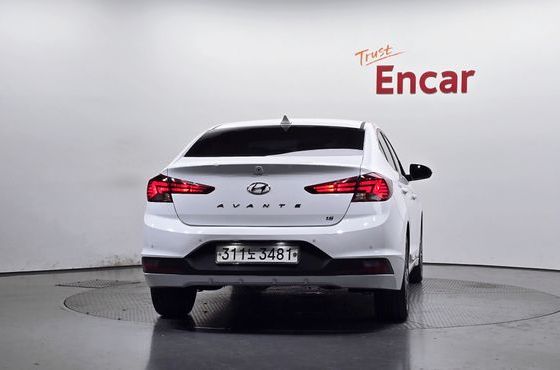 Hyundai AVANTE 1.6 Smart Choice — пробег 97 266 км — фото 4 из 5