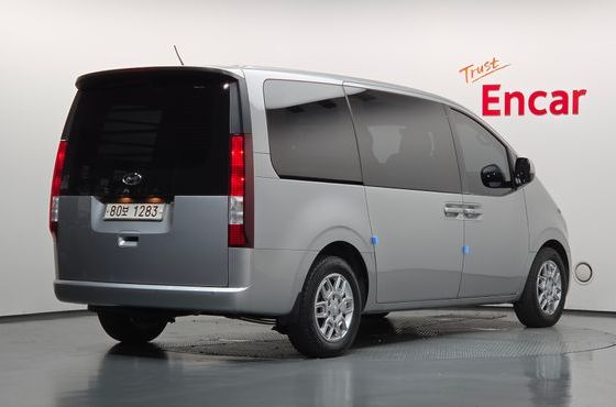 Hyundai Staria Cargo 5-Seater Modern — пробег 120 196 км — фото 2 из 5