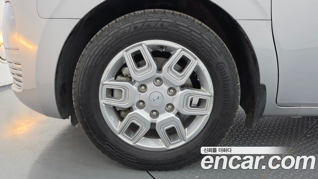 Hyundai Staria из Кореи Encar