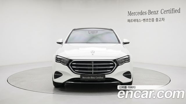 Mercedes-Benz E-Class E350e 4MATIC — пробег 1 629 км — фото 3 из 5