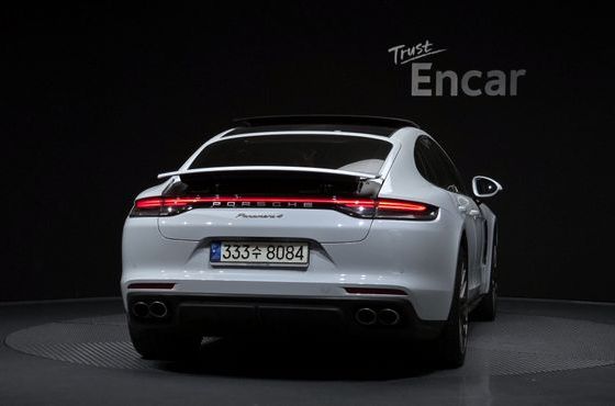 Porsche Panamera 2.9 AWD Platinum Edition — пробег 30 186 км — фото 4 из 5