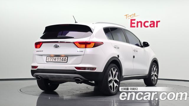 Kia Sportage из Кореи Encar